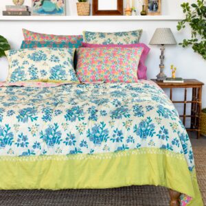 Bungalow Reversible Cotton Quilt - Wildflower Pop
