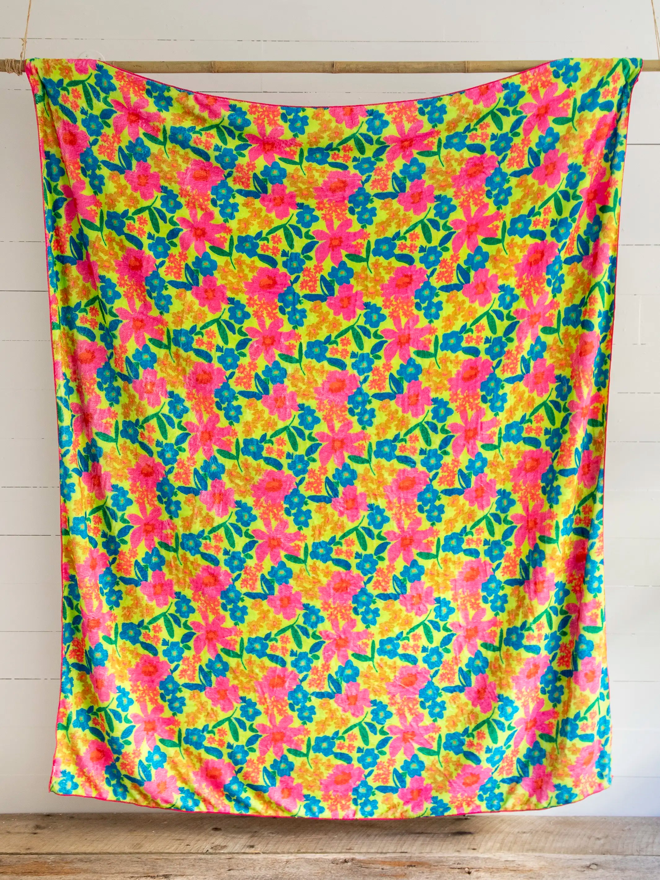 XL Double-Sided Cozy Blanket - Friendship Chirps - Image 2