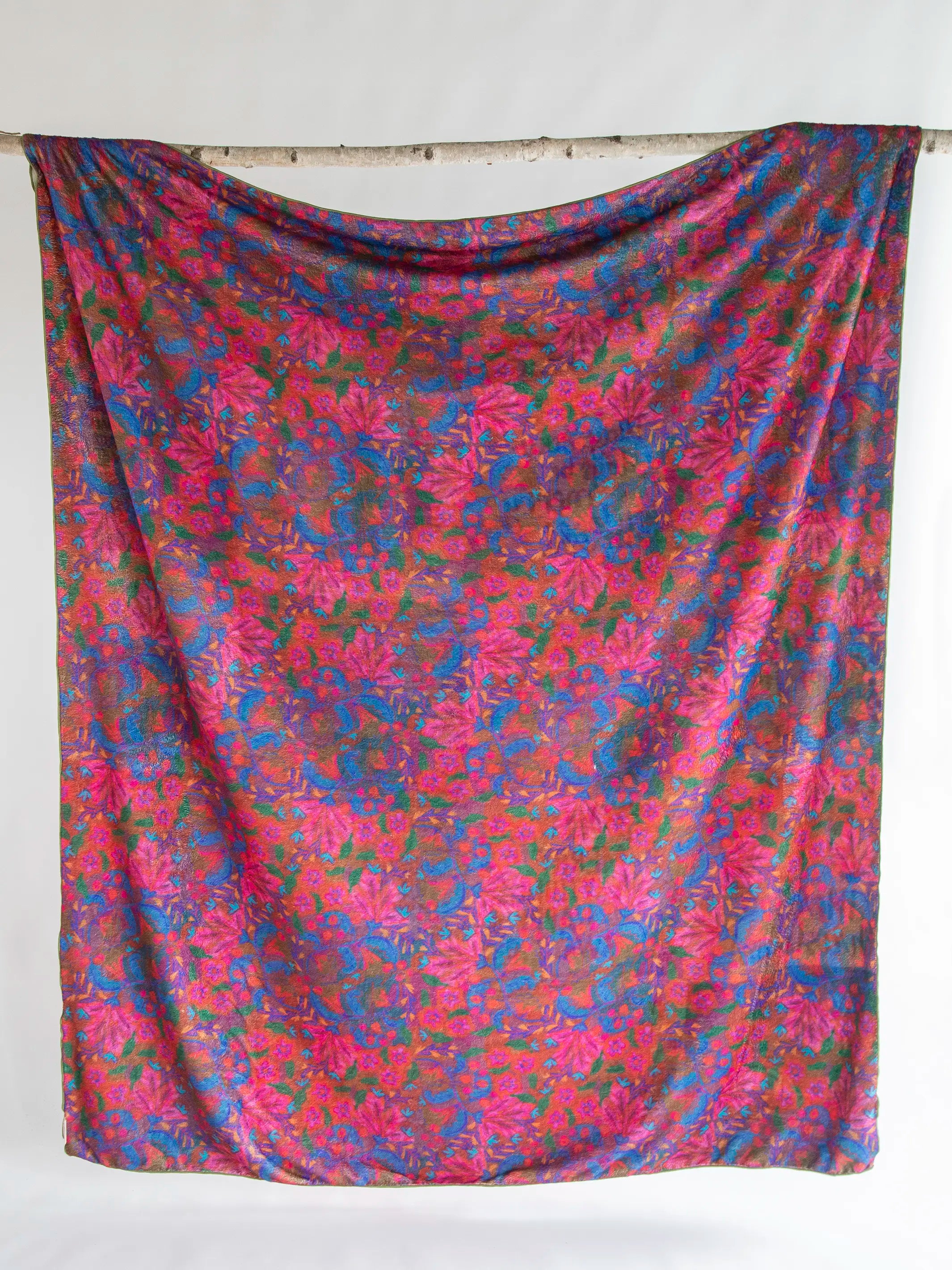 XL Double-Sided Cozy Blanket - Holiday Chirps - Image 2