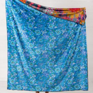 Alternative view of Double-Sided Cozy Throw Blanket - Dog