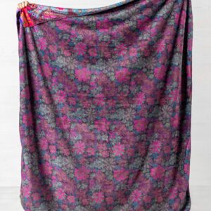 Alternative view of Double-Sided Cozy Throw Blanket - Magenta Birds