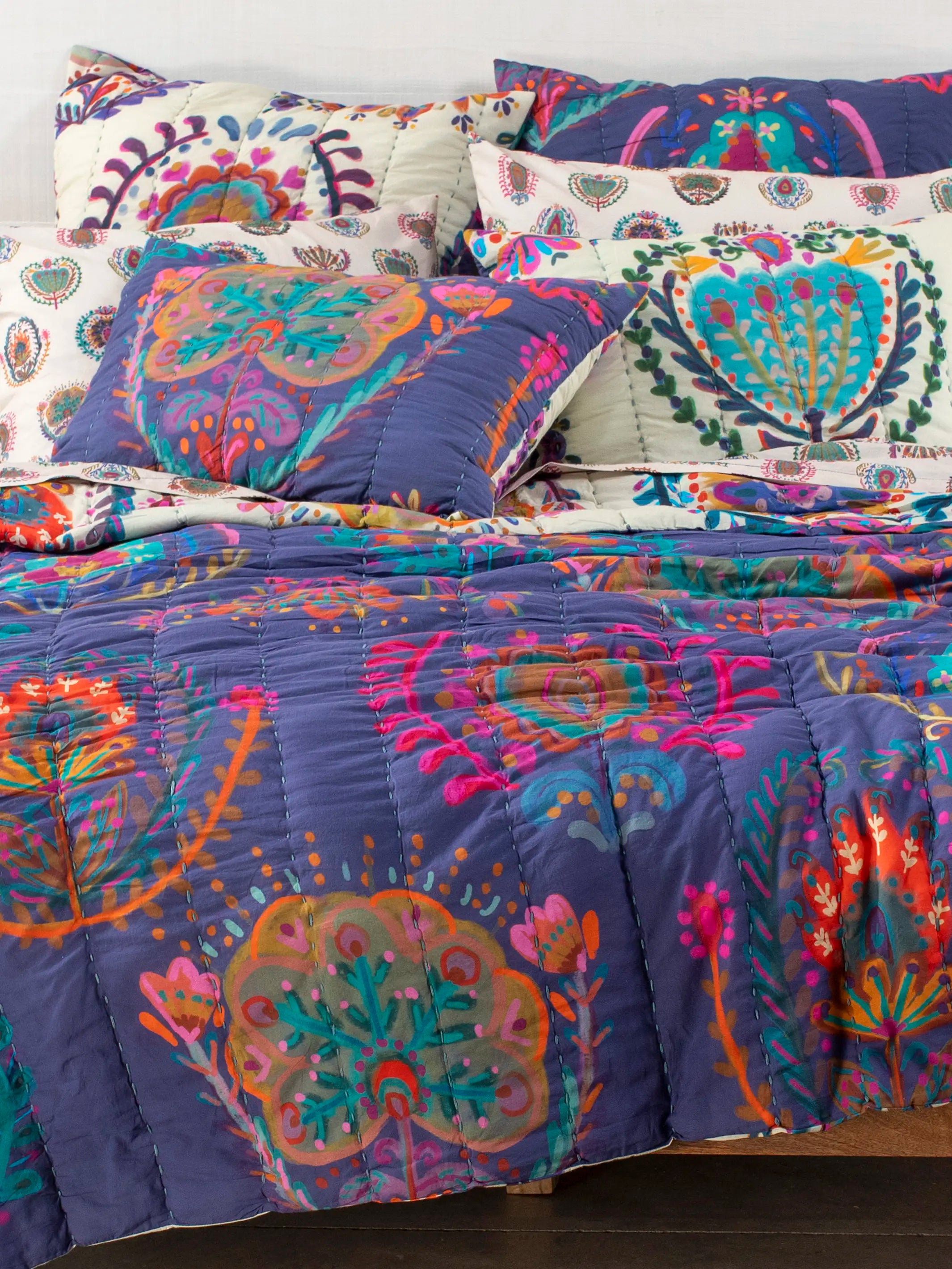 Bungalow Reversible Cotton Quilt - Folklore - Image 2