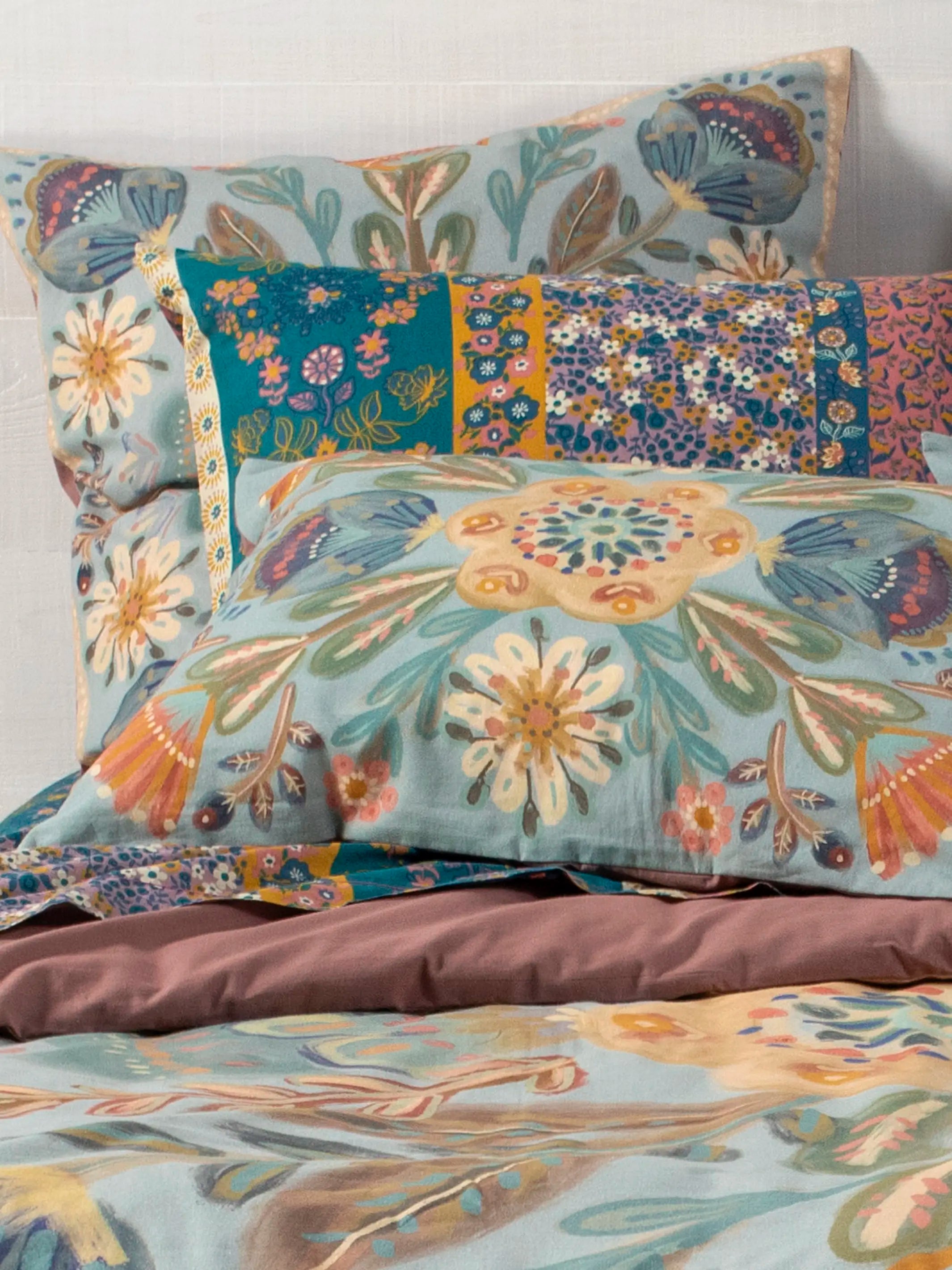 Catalina Cotton Duvet Cover - Blue Mandala - Image 3