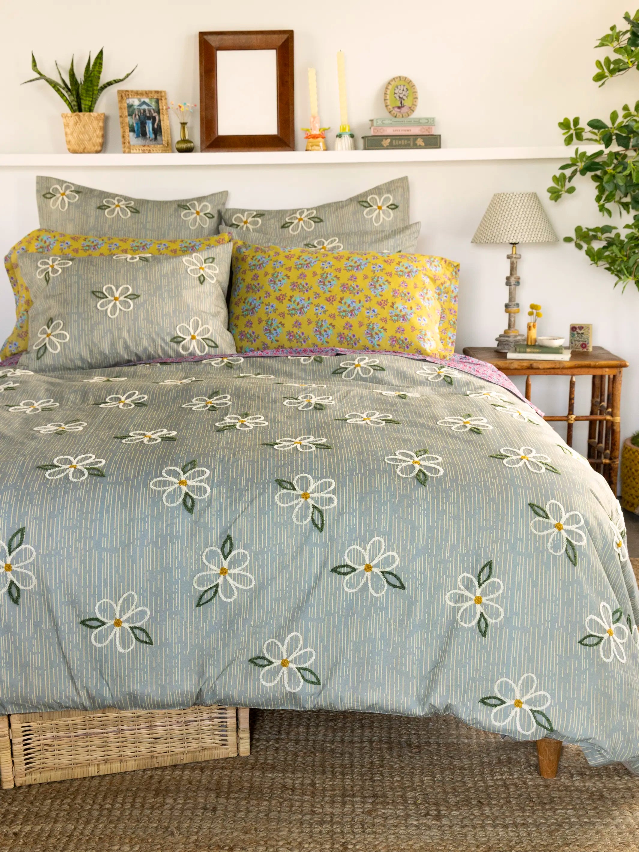 Catalina Cotton Duvet Cover - Daisy Stripe