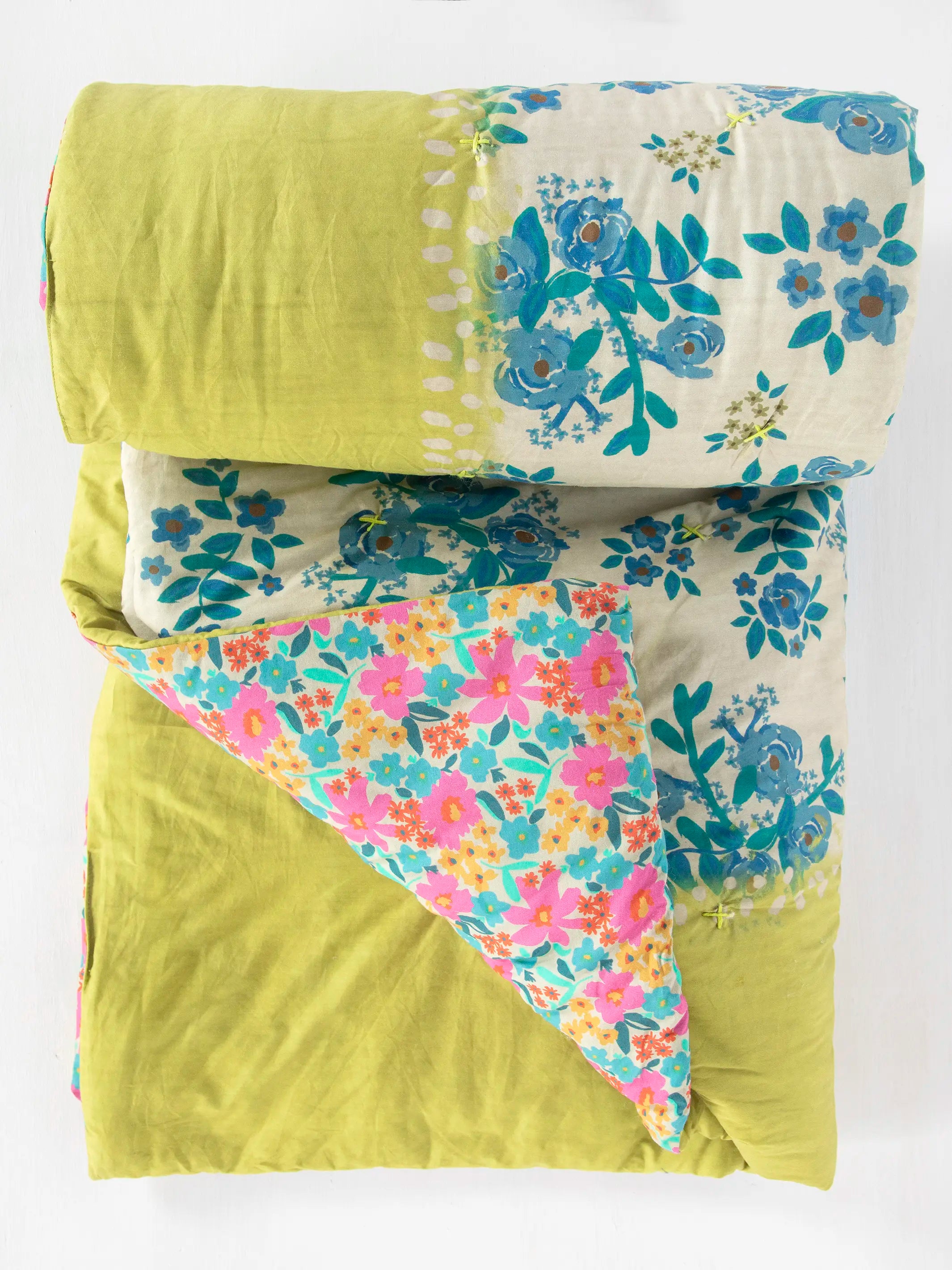 Bungalow Reversible Cotton Quilt - Wildflower Pop - Image 3