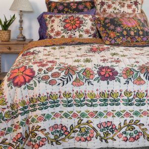 Bungalow Reversible Cotton Quilt - Blooming Bandana