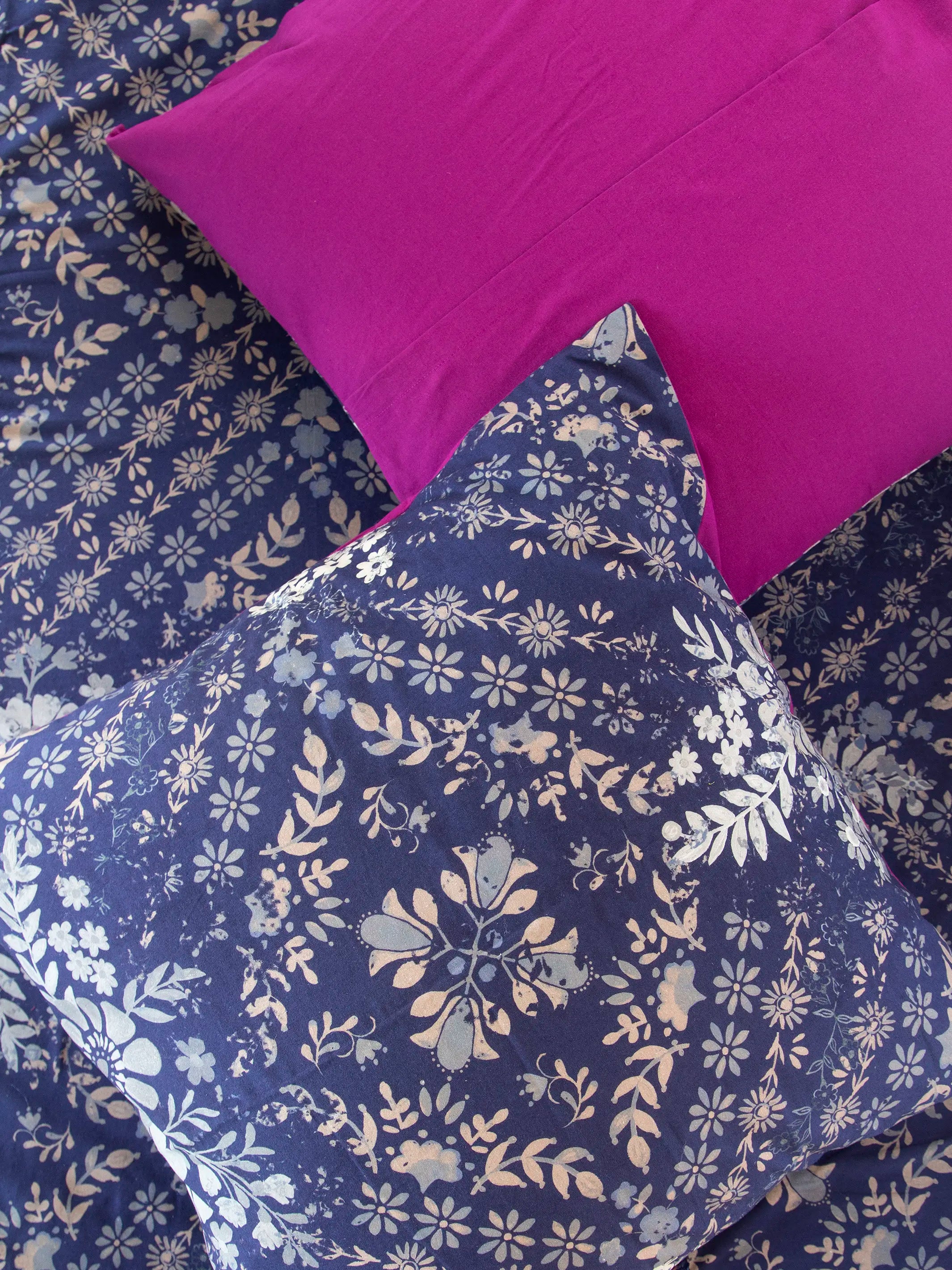 Catalina Cotton Euro Sham - Navy Bandana