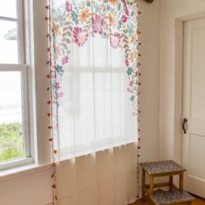 Alternative view of Printed Curtain Panel - Cream Floral