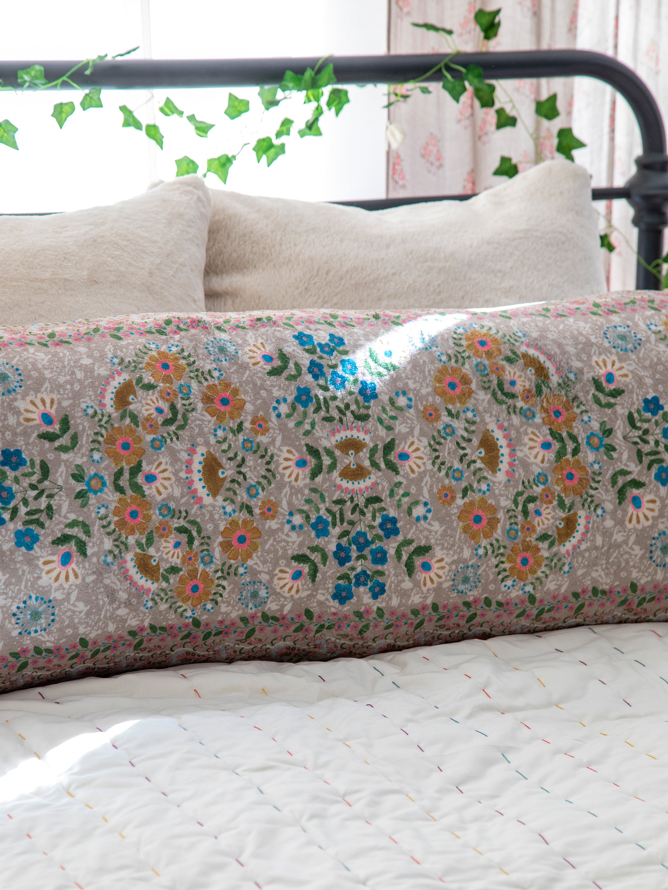 Reversible Cozy Body Pillow Cover - Cream - Image 2