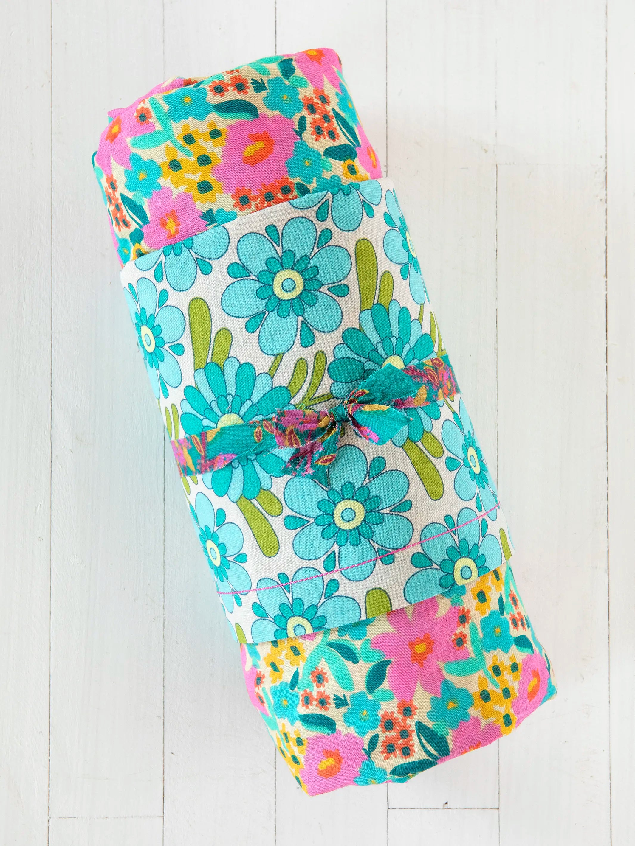 Mix & Match Cotton Sheet Set - Retro Flora - Image 2