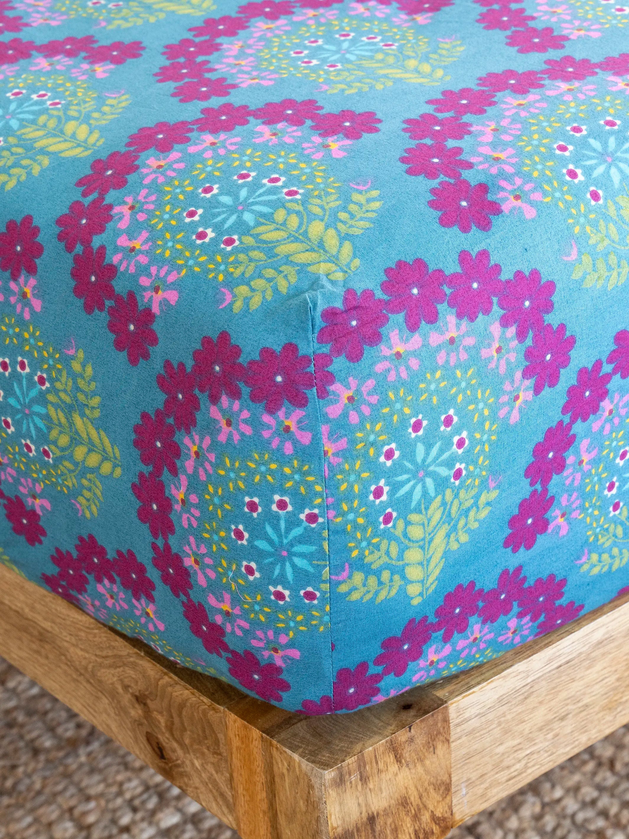 Mix & Match Cotton Fitted Sheet - Meadow Medallion