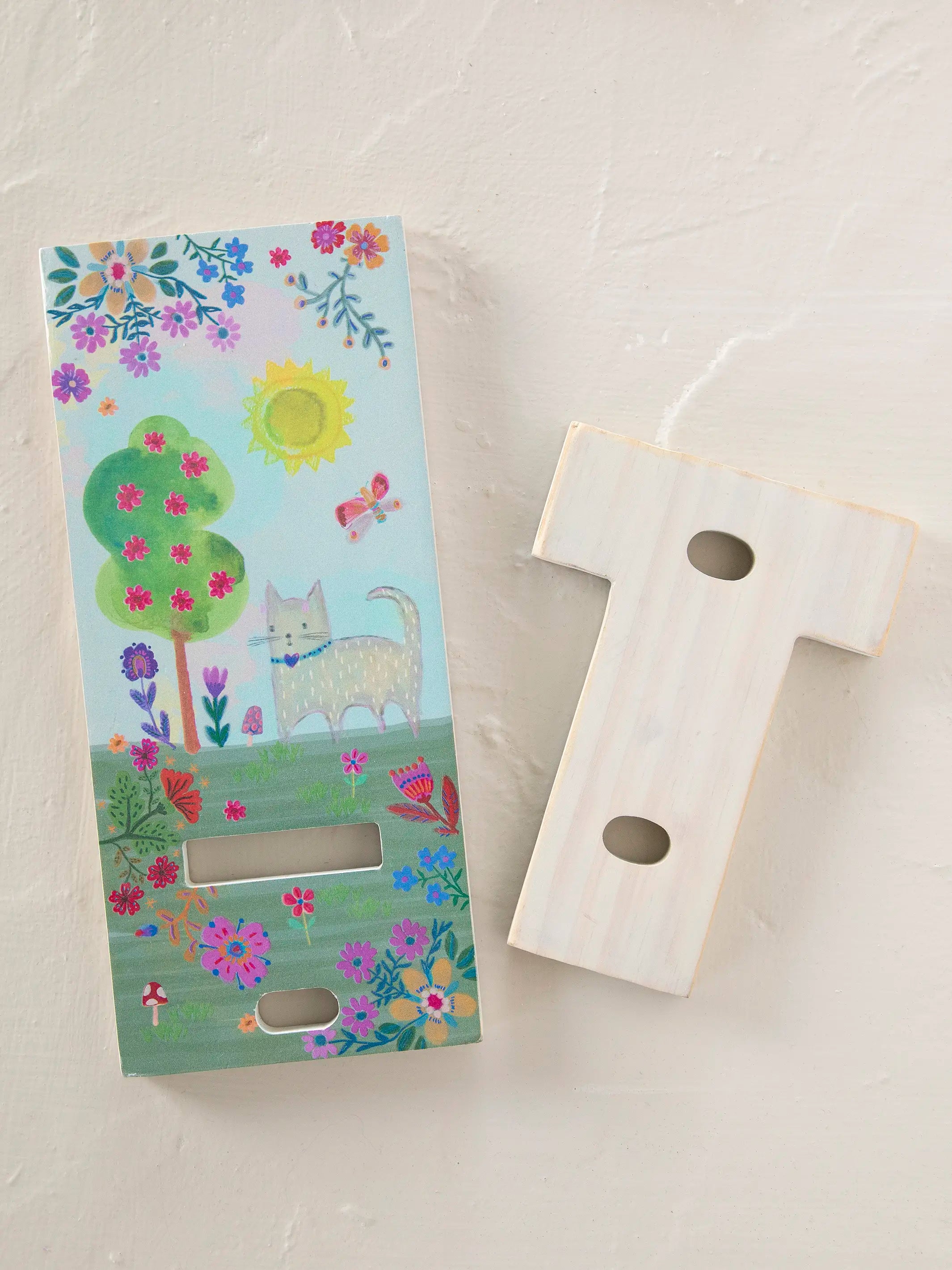 Wooden Phone Stand - Light Blue Cat - Image 3