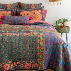 Bungalow Reversible Cotton Quilt - Maia